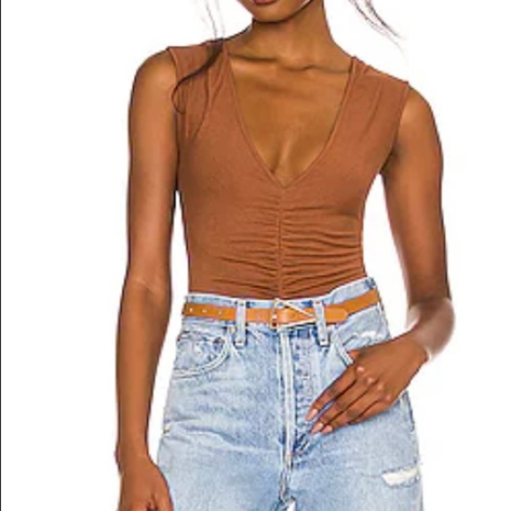 AGOLDE Willa Ruched Bodysuit in Caramel size Large